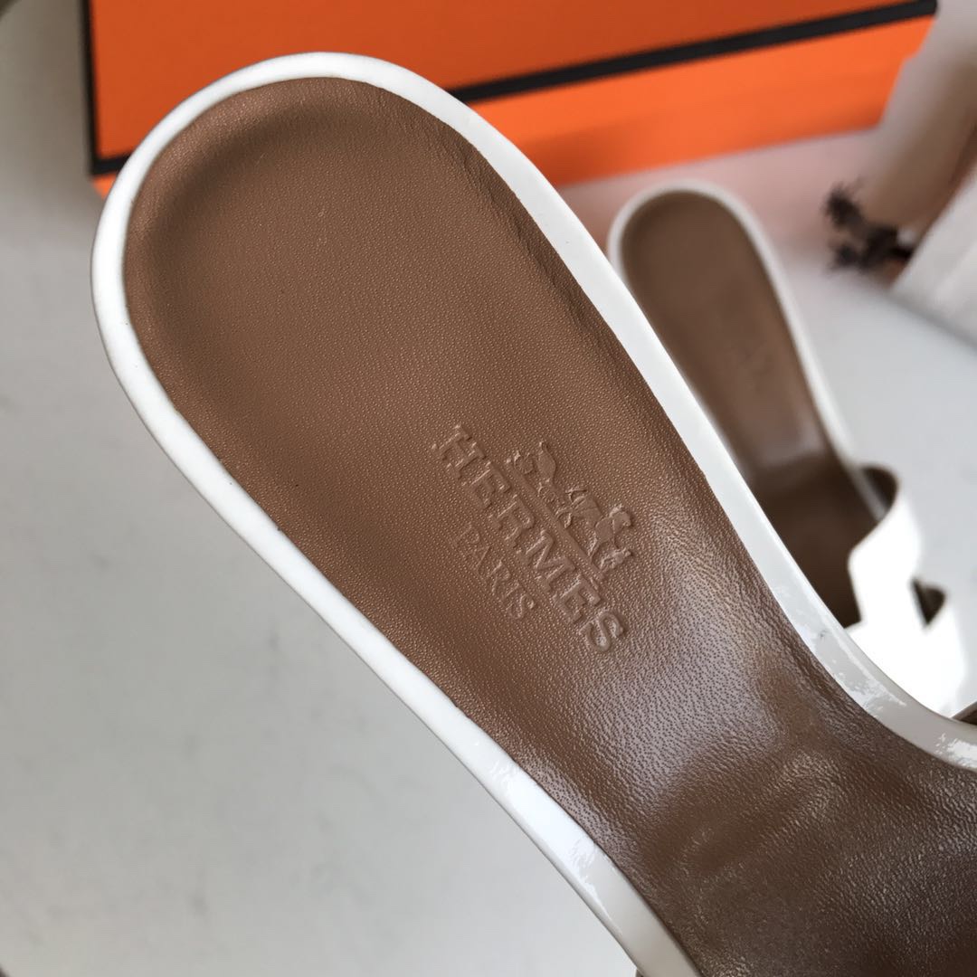 에르메스 올수공 오아시스 슬리퍼 샌들 페이던트 02